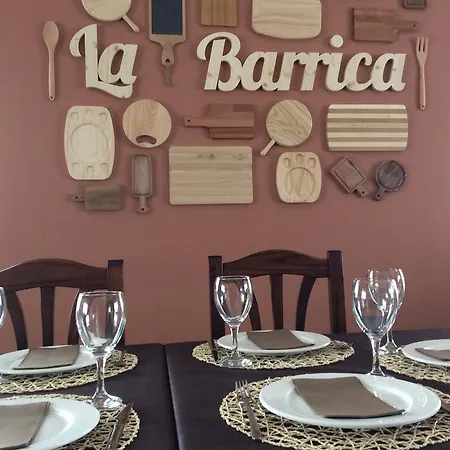 La Barrica Pensión *